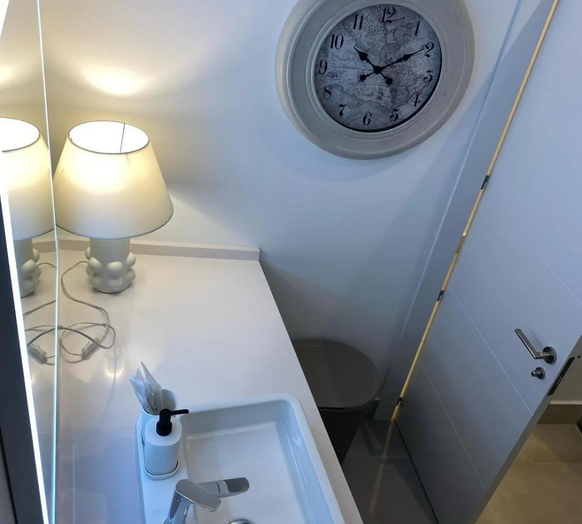 Apartment Tribuna Center By Seric,15' Walking To The Beach Màlaga